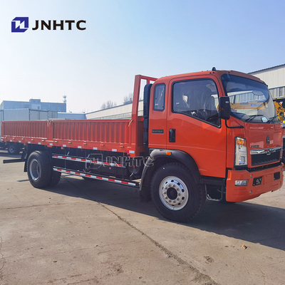 Vente à chaud HOWO Camions de marchandises 4X2 6 roues 8-10Tons Light Right Drive Avec climatisation