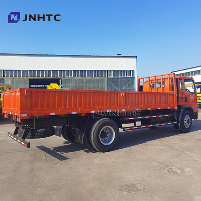 Vente à chaud HOWO Camions de marchandises 4X2 6 roues 8-10Tons Light Right Drive Avec climatisation