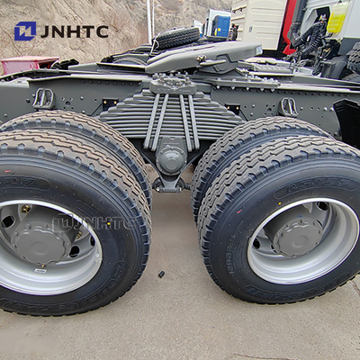 SINOTRUK HOWO Tracteur Camion Voiture commerciale 6X4 400HP Officiel de l'usine