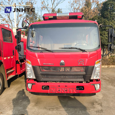 NEW SINOTRUCK Howo 4x2 camion de lutte contre les incendies léger avec pompe à eau camion de haute qualité