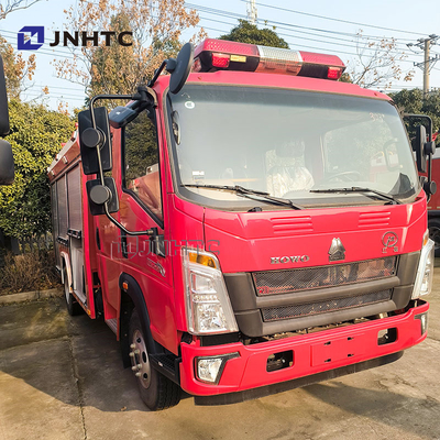 NEW SINOTRUCK Howo 4x2 camion de lutte contre les incendies léger avec pompe à eau camion de haute qualité