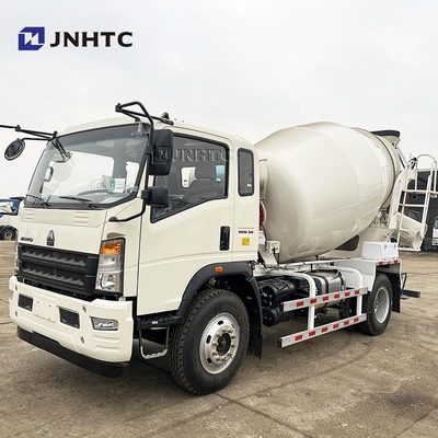 Nouveau HOWO Mini Béton Mixer Truck avec couleur blanche 4X2 4cbm 6 roues de haute qualité
