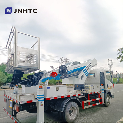 Howo 4x2 Bucket Truck Plateforme de travail aérienne Truck monté à haute altitude Truck d'exploitation pour l'entretien des feux de rue