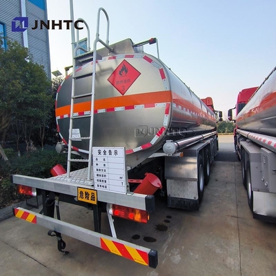 Nouveau FAW J6L 350HP 8X4 28000L 35000L 30000lL camion réservoir de carburant de haute qualité