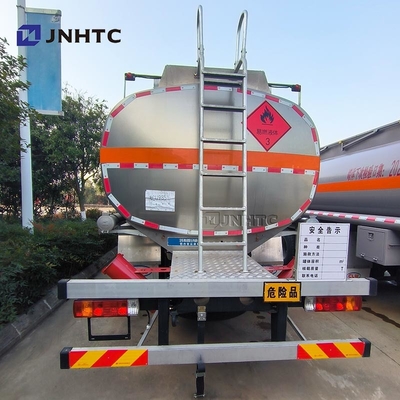 Nouveau FAW J6L 350HP 8X4 28000L 35000L 30000lL camion réservoir de carburant de haute qualité