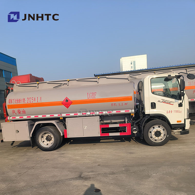 FAW 5000 litres de pétrole diesel léger Transporteur capacité réservoir de carburant camion-citerne à vendre
