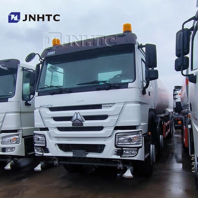 Nouveau produit Sinotruk Howo camion réservoir d'eau 8X4 400HP 10 pneus réservoir d'eau vente à chaud