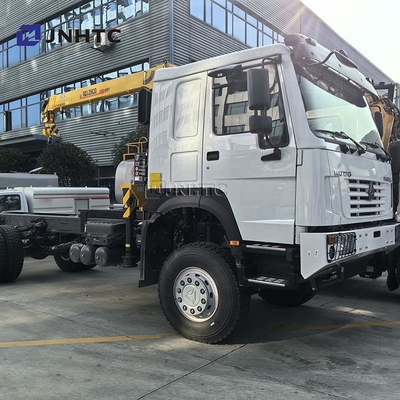 Meilleur camion de chargement diesel HOWO 4x4 6 roues châssis avec grue haute qualité