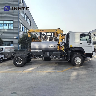 Meilleur camion de chargement diesel HOWO 4x4 6 roues châssis avec grue haute qualité