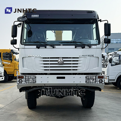 SINOTRUK HOWO Camion de chargement diesel 4x4 6 roues châssis avec grue bas prix