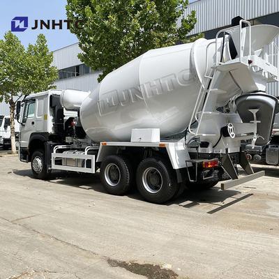 SINOTRUK HOWO Camion de mélange de béton 6x4 10 roues Camion de mélangeur de béton 400 chevaux bon marché et fin
