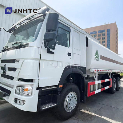 Nouveau camion-citerne à pétrole Howo 6x4 400 ch Capacité 12 roues camion-citerne à carburant à vendre