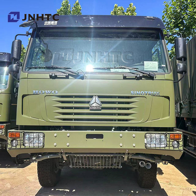 Vente de camions lourds / camions militaires 4×4 à traction intégrale