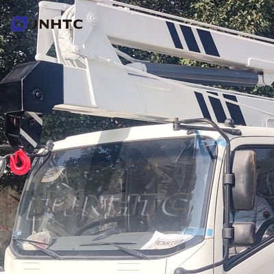 Truck d'opération à haute altitude Howo 4x2 Truck léger avec plate-forme de travail aérienne 16M