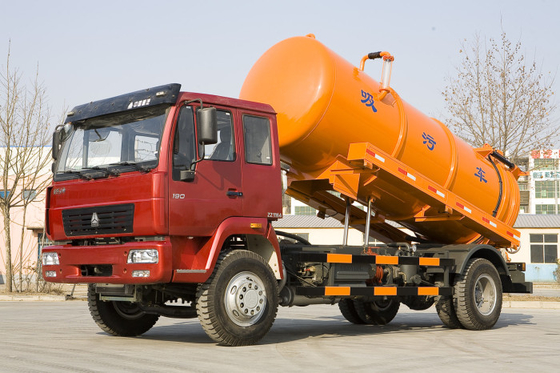 Camion de nettoyage de fosse septique de pompe à vide de Sinotruk Howo7 16CBM rassemblant la boue d'épuration