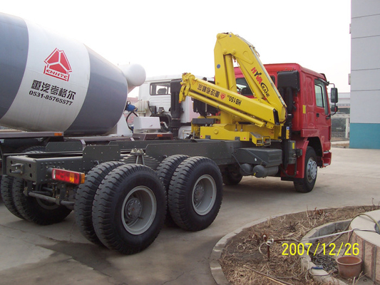 Le camion de tracteur de Sinotruk a monté des grues que les tonnes de l'équipement 336hp 6×4 XCMG12 tendent le cou