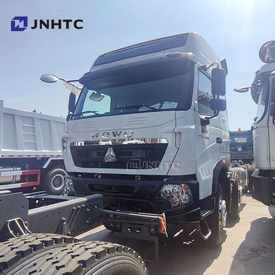 Vente à chaud SINOTRUK HOWO T7S 6x4 camion à décharges diesel chassis camion pour l' Afrique