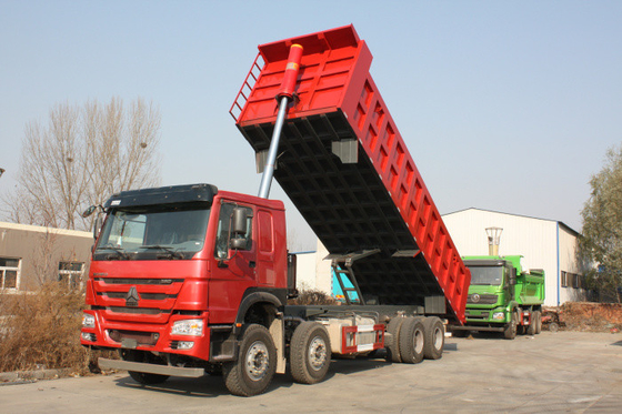 Roues résistantes de levage avant du camion à benne basculante de Sinotruk Howo7 30M3 12 8 x 4