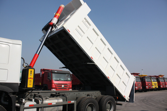 Levage résistant blanc de la capacité LHD HYVA du camion à benne basculante de Sinotruk Howo7 de couleur 40T 20M3
