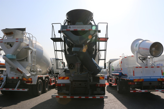 12 lit du camion un de mélangeur concret des roues 8×4 imperméable pour la construction