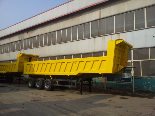 3 axes 50 - remorque de camion à benne basculante du verseur 45cbm de 70T Sinotruk CIMC pour le chargement de minerai de bauxite