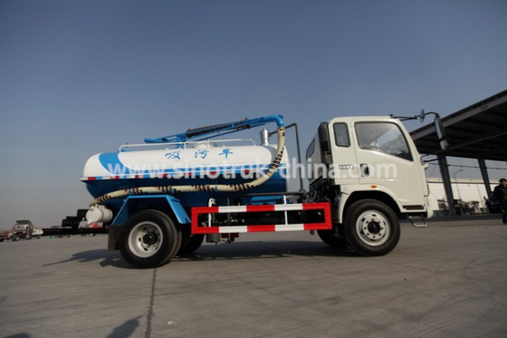 HOWO allument des roues du camion 6 de vide d'égout 10 tonnes chargeant 116hp SHMC5107GXW modèle