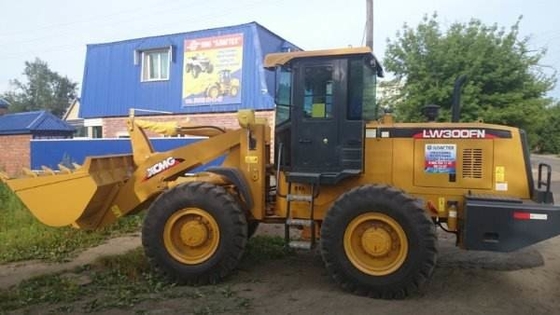Puissance évaluée lourde des machines 92kw de construction de LW300FN 10t avec l'approbation d'OIN ccc