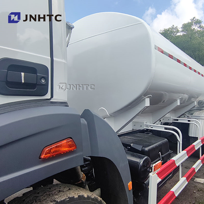 Nouveau BEIBEN 4x2 15m3 Truck d'arrosage pour la prévention de la poussière routière prix