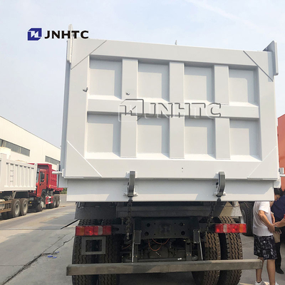 Howo Nouveau 6X4 10 pneus diesel manuel camion à décharge à bascule lourde avec moteur Weichai Euro 2 émission standard direction gauche