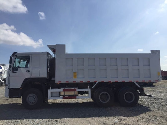 modèle résistant de verseur de Sinotruk Howo7 de camion à benne basculante de 6x4 18M3-20M3 pour 40-50T