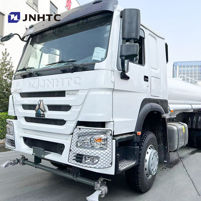 Prix bon marché Camion-citerne pour les éclaboussures HOWO Camions-citernes pour l'eau 6X4 400HP Pour l'eau potable