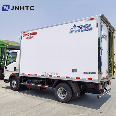 Nouveau HOWO 3t 4t 5t 4x2 camion réfrigérateur camion de nourriture légère camion réfrigérateur
