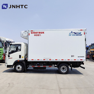Nouveau HOWO 3t 4t 5t 4x2 camion réfrigérateur camion de nourriture légère camion réfrigérateur