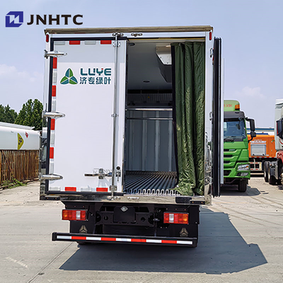 Nouveau HOWO 3t 4t 5t 4x2 camion réfrigérateur camion de nourriture légère camion réfrigérateur