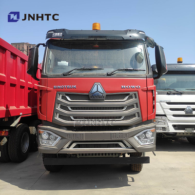 Camion neuf et d'occasion Sinotruck HOWO Nx 8X4 Camion de décharge de 50 tonnes Camion neuf avec bâche