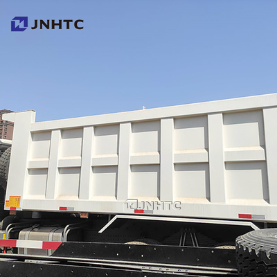 Tout neuf Sinotruk HOWO NX T7 6X4 8X4 30t 40t 20cbm 25cbm camion à décharge camion à décharge