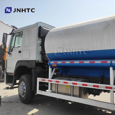 Nouveau camion à réservoir d'eau Sinotruk HOWO 6X4 400HP 10 pneus Sprinkler Tank meilleur choix
