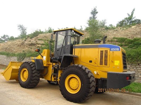 SEM 650B chargeur de roue de 5 tonnes avec Cummins Engine 5000 kilogrammes a évalué la capacité de charge