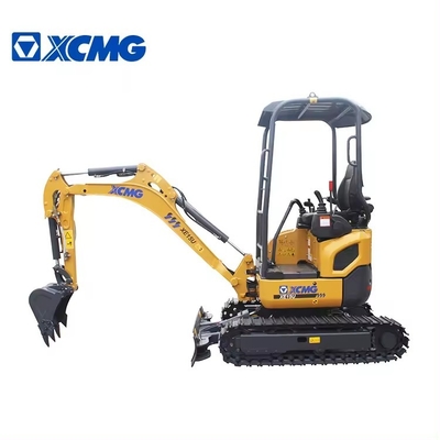Une mini-excavatrice de 1,5 2 2,5 tonnes XE15 est à vendre