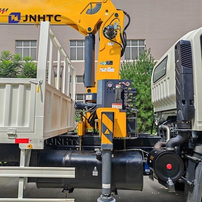 HOWO Grue avec 4X2 6 roues Grue 5 tonnes Truc de fret avec 12 tonnes Grue à bras pliable