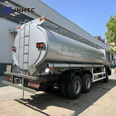Sinotruk Howo Camion réservoir de pétrole 6X4 400HP LHD Camion réservoir de pétrole à carburant diesel Bon prix