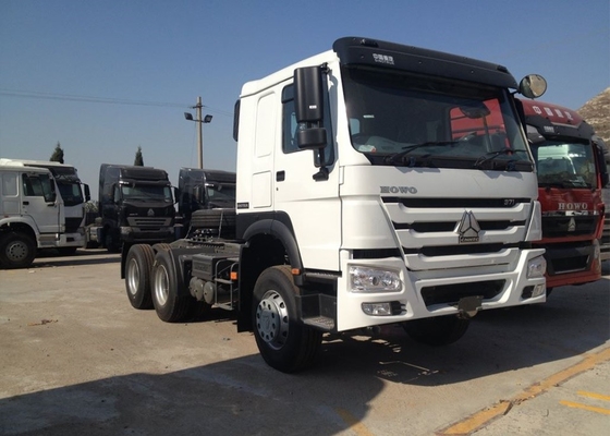 Le camion rouge RHD 10 de tracteur de remorquage/perfection de SINOTRUK HOWO roule 371 HP ZZ4257S3241W