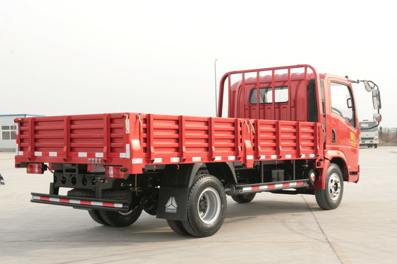 10 la couleur rouge 6 de camion lourd de cargaison de la tonne 4x2 Sinotruk Howo7 fatigue avec le climatiseur