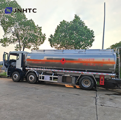 SINOTRUK HOWO réservoir de carburant camion réservoir d'huile camion camion camion-citerne camion-citerne avec 25cbm plein remorque