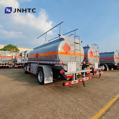 Le plus vendu FAW d'occasion 20000-40000 litres 4X2 Diesel Benzine Nouveau réservoir de carburant pétrolier spécial