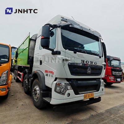 HOWO 8X4 350 chevaux 12 roues chassis de camion de décharge avec camion de scellage de gravier synchrone