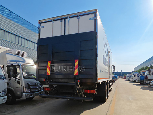 Nouveau Sinotruk 20 tonnes camion réfrigéré avec plaque de coque hydraulique fruits de mer et légumes