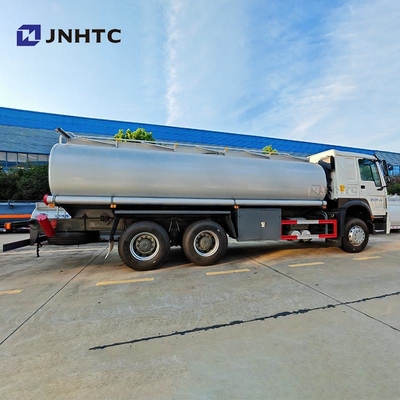 Camions pétroliers Howo 6X4 340HP 30000 litres Camions pétroliers transport de carburant
