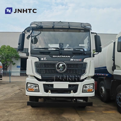 Nouveau camion-citerne Shacman M3000 6*4 340hp-400hp pour le transport du pétrole