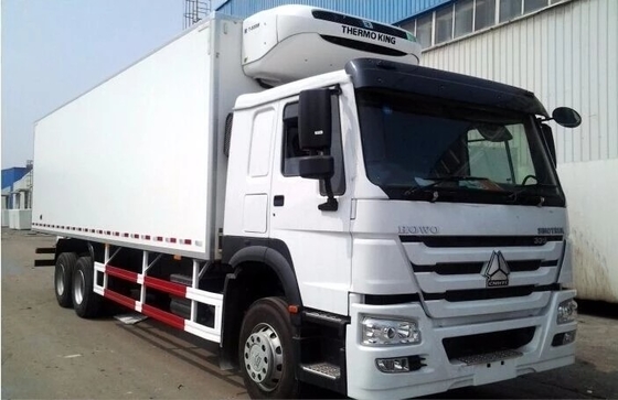 20 tonnes chargent le camion frigorifié par HOWO lourd du camion SINOTRUK 6x4 de cargaison